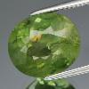 6,24Ct-SI-APATITO VERDE DE BRASIL OVAL 12x10,2  mm.